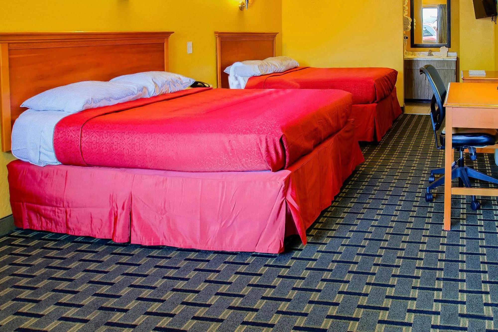 Pigeon Forge River Side Hotel By OYO Eksteriør billede